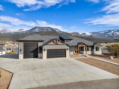 Featured picture for the property 24-248826