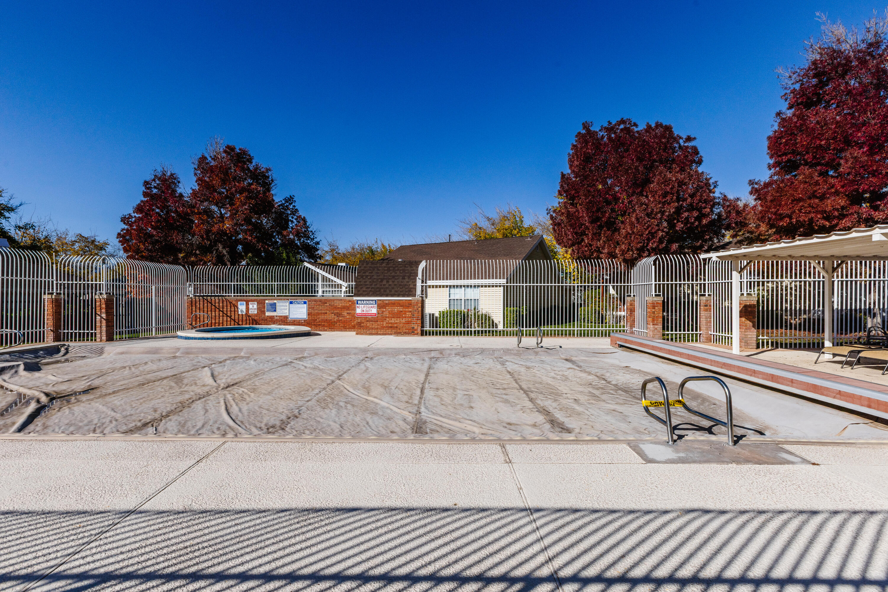 RED CANYON TOWNHOMES - Residential