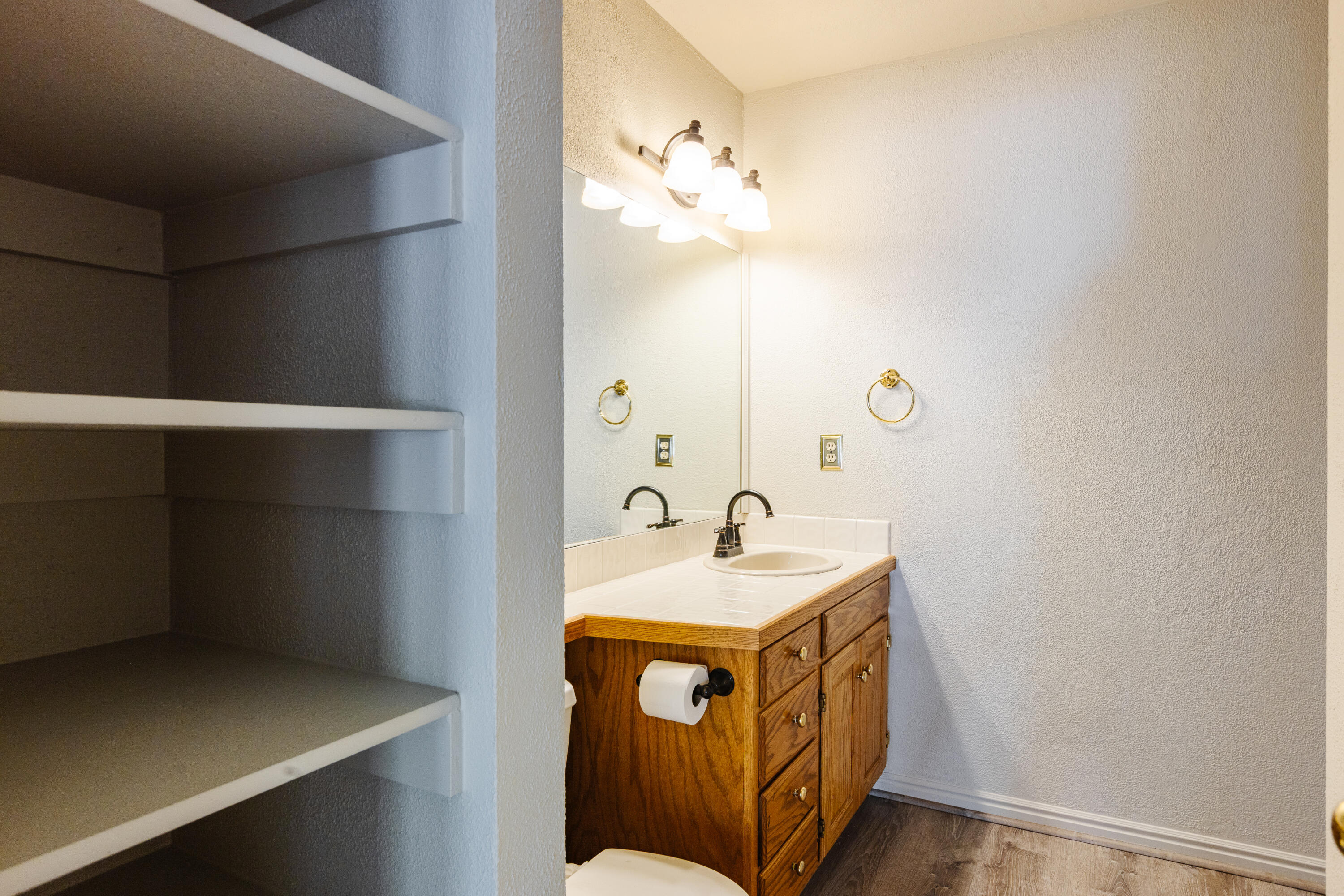 RED CANYON TOWNHOMES - Residential