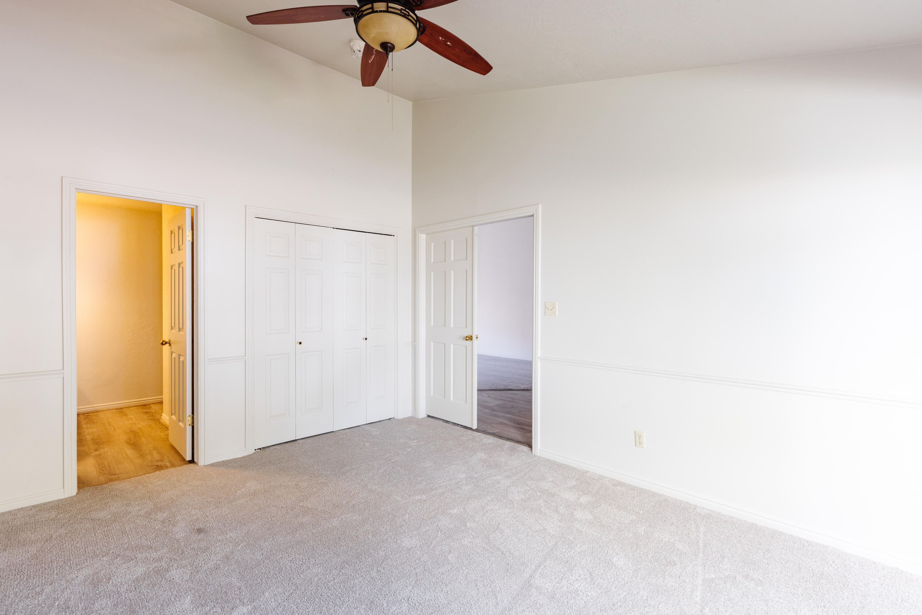 RED CANYON TOWNHOMES - Residential