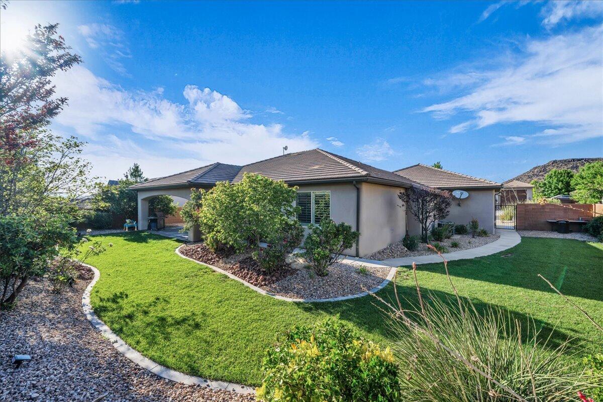 DIXIE SPRINGS - Residential