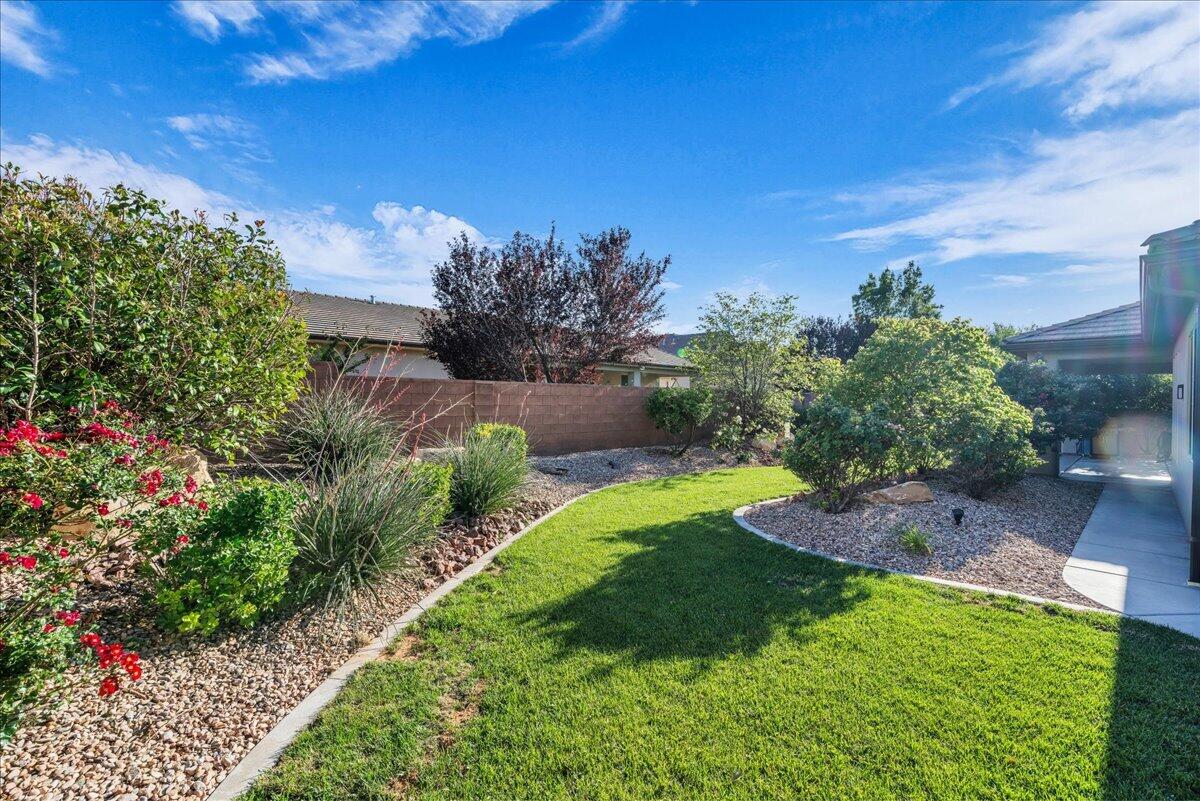 DIXIE SPRINGS - Residential