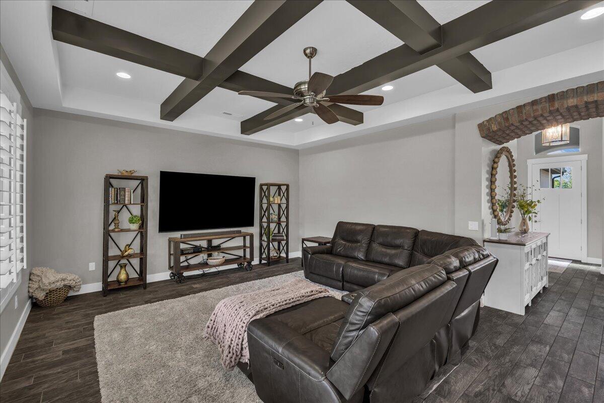 DIXIE SPRINGS - Residential