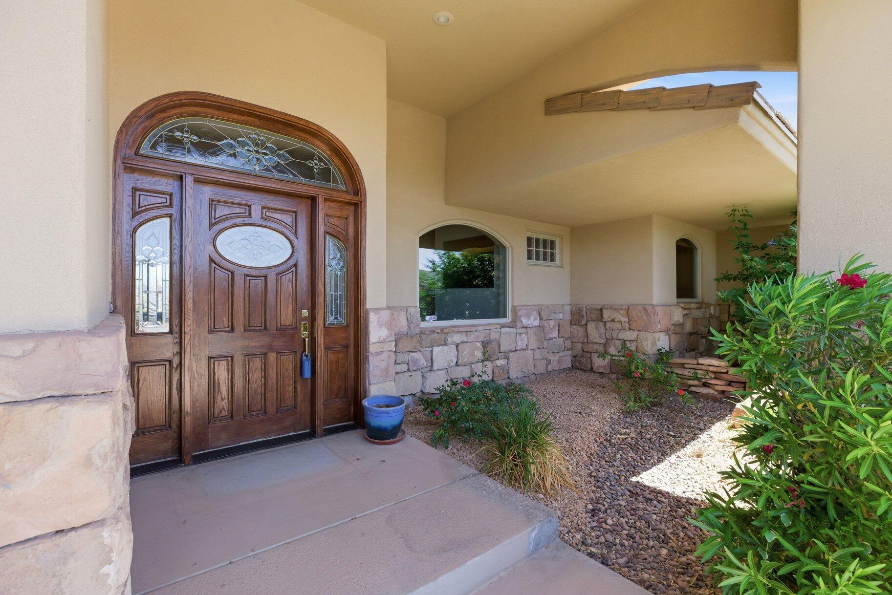 STONE CLIFF - Residential