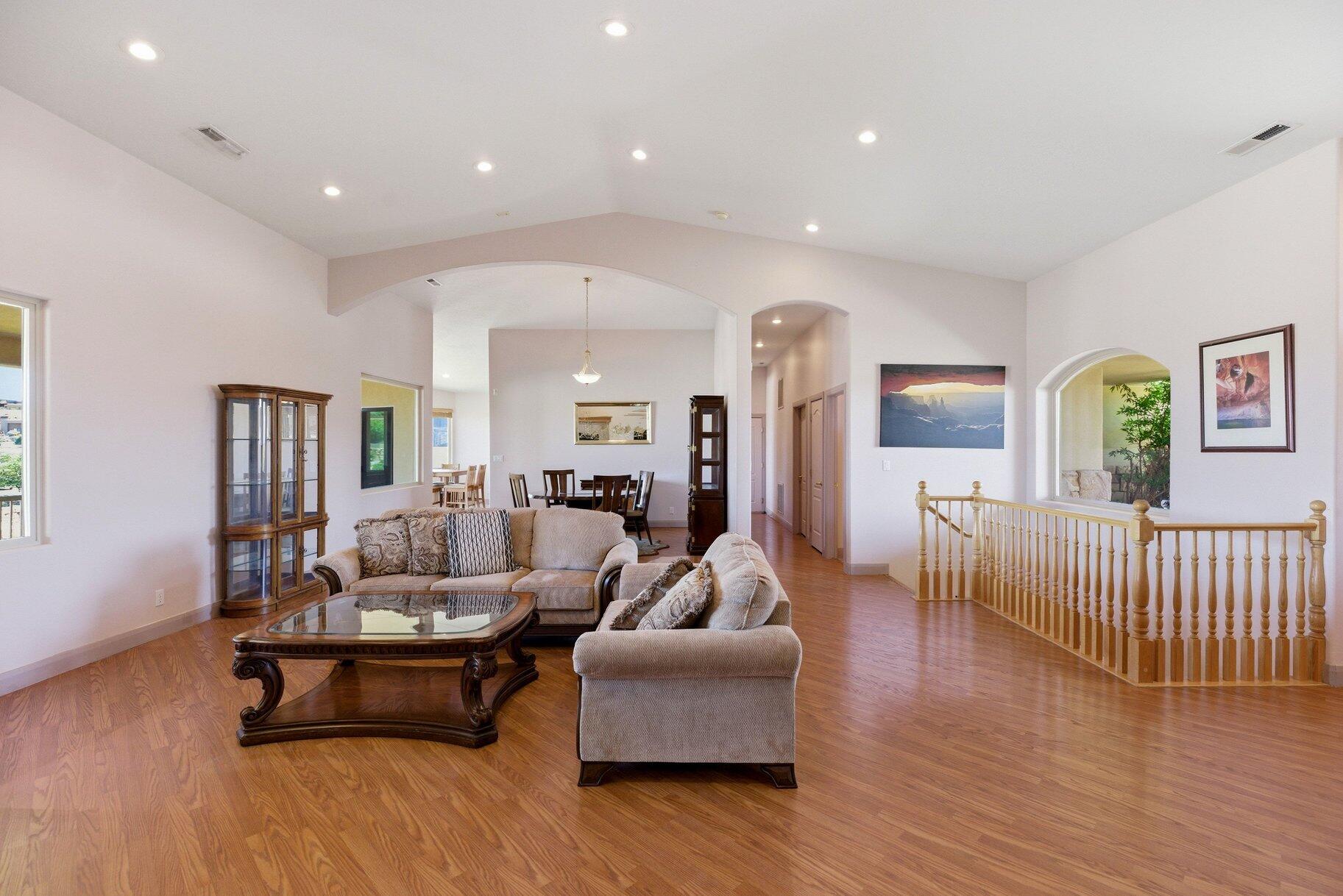 STONE CLIFF - Residential