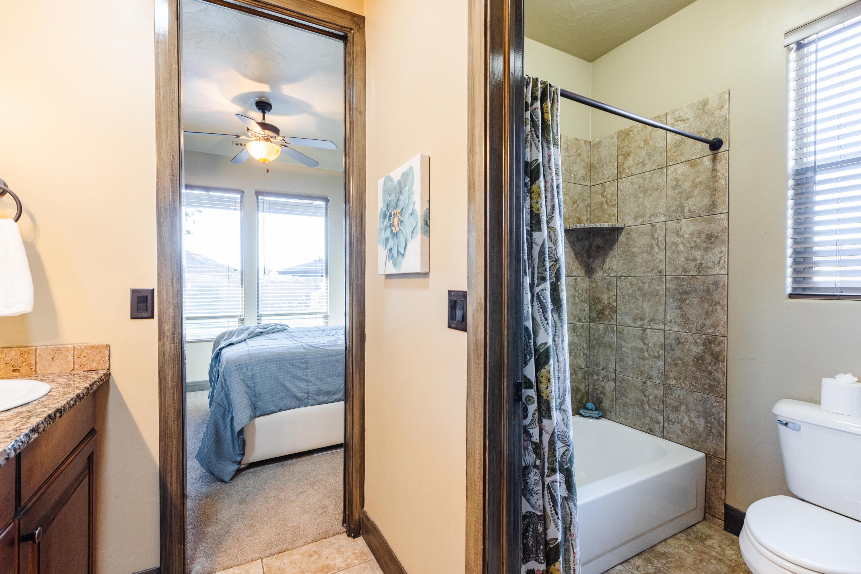 DESERT FIELDS - Residential