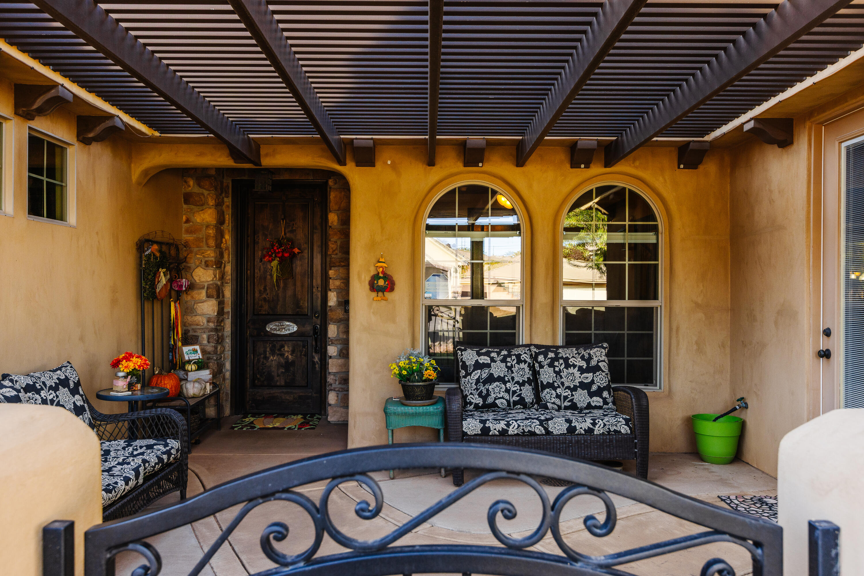 DESERT FIELDS - Residential