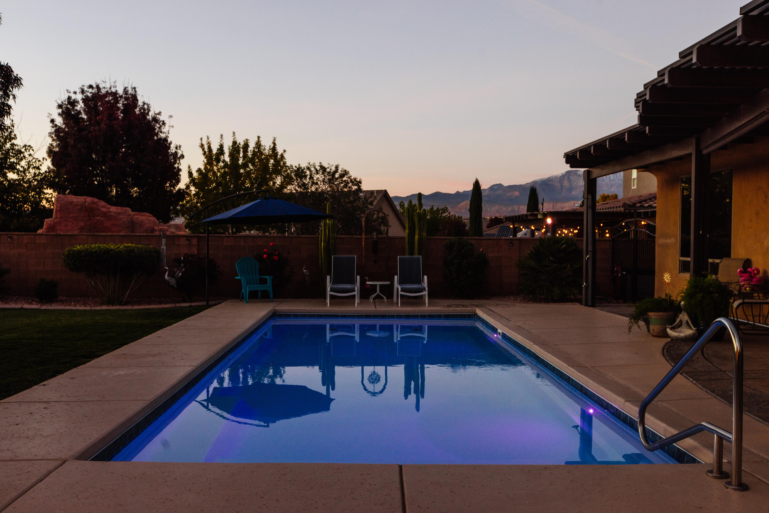 DESERT FIELDS - Residential