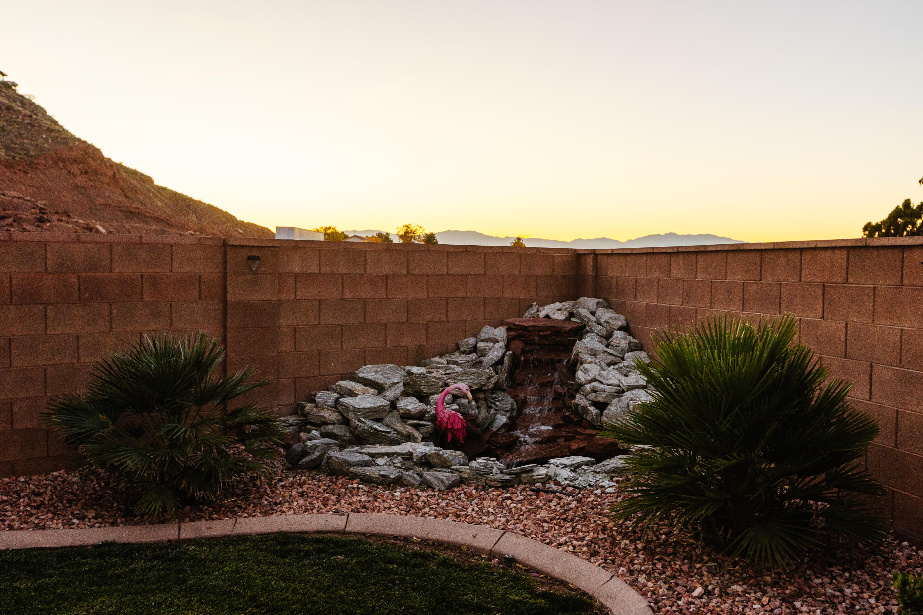DESERT FIELDS - Residential