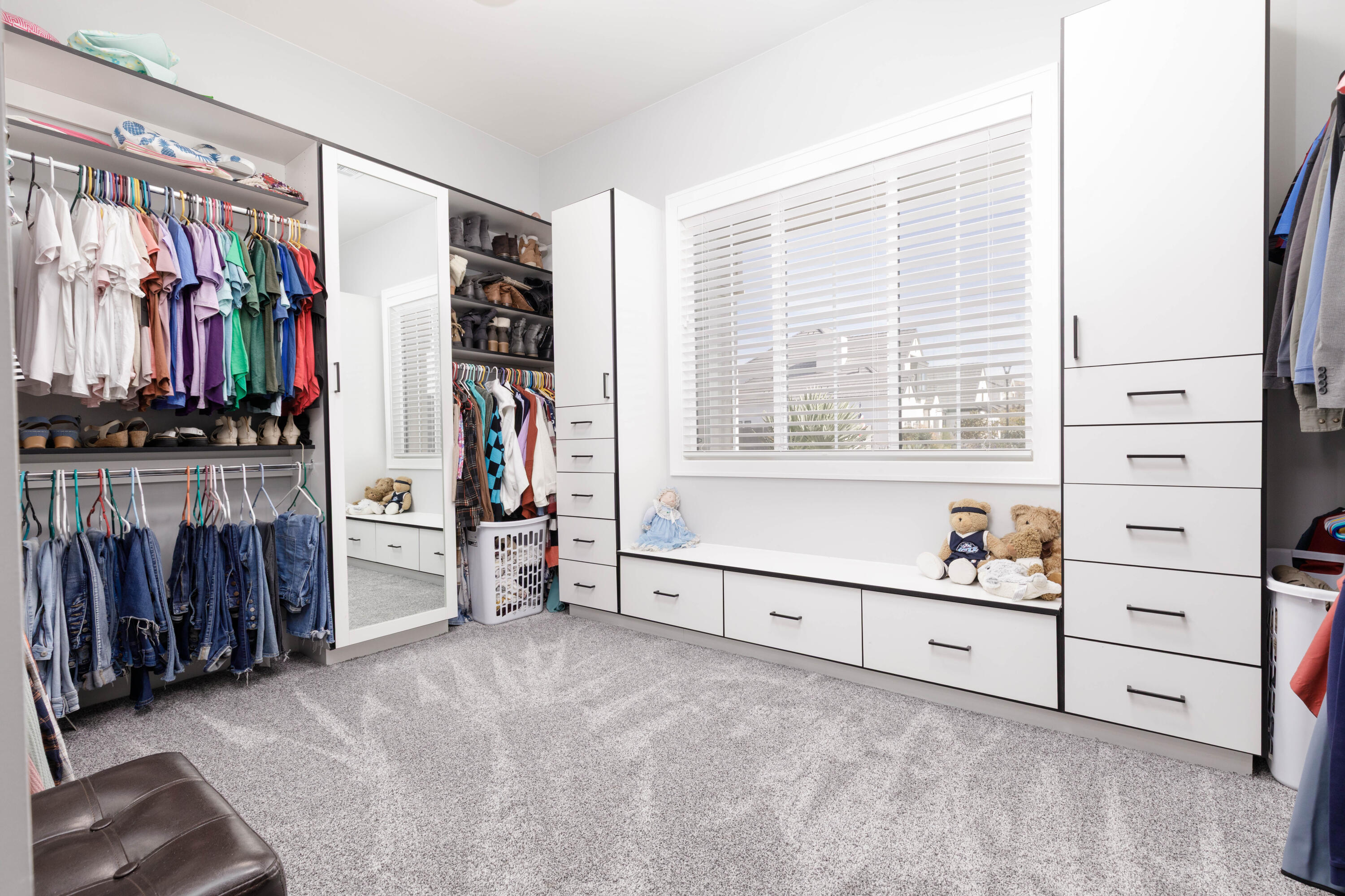 QUEENSRIDGE - Residential