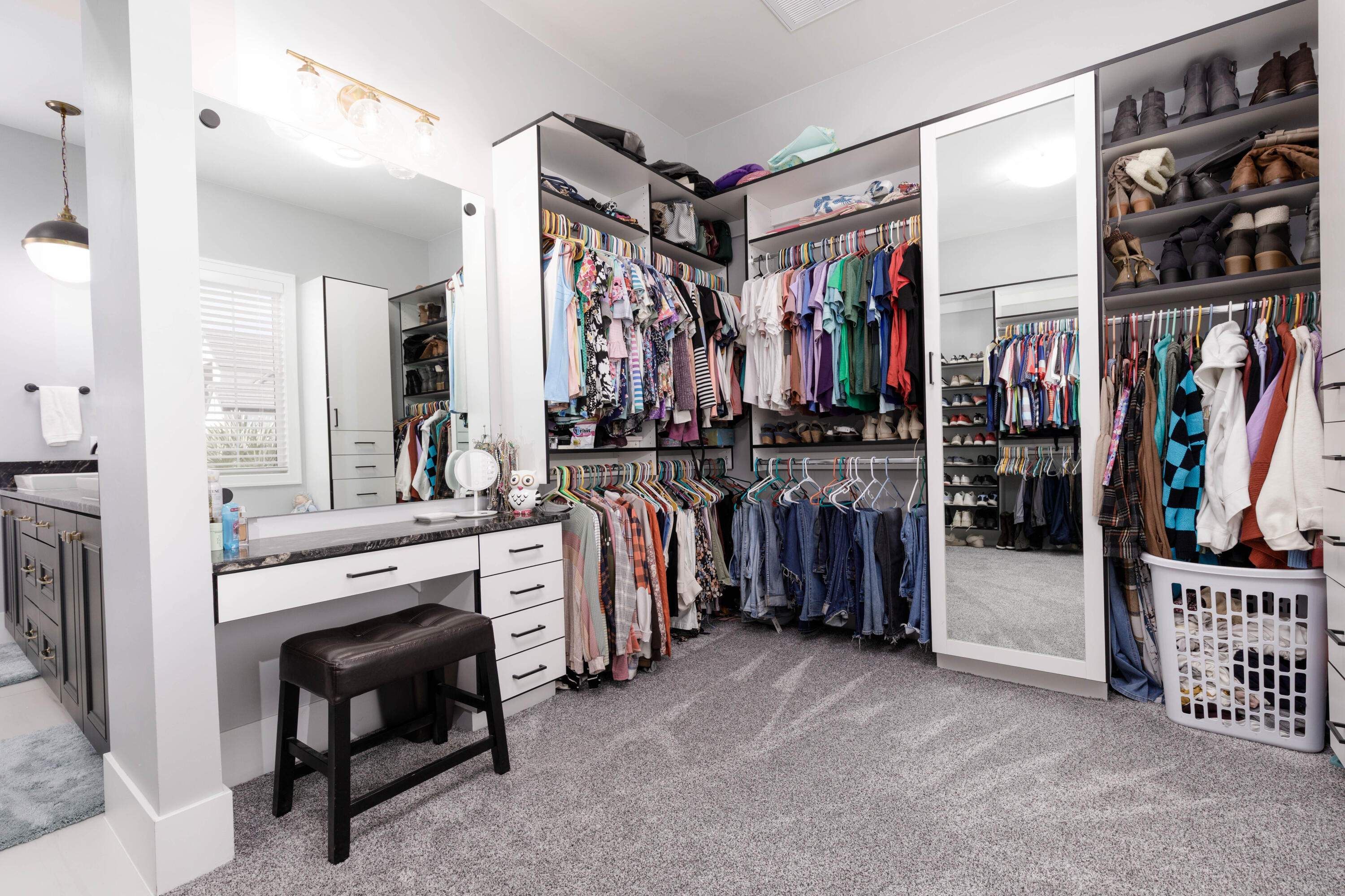 QUEENSRIDGE - Residential