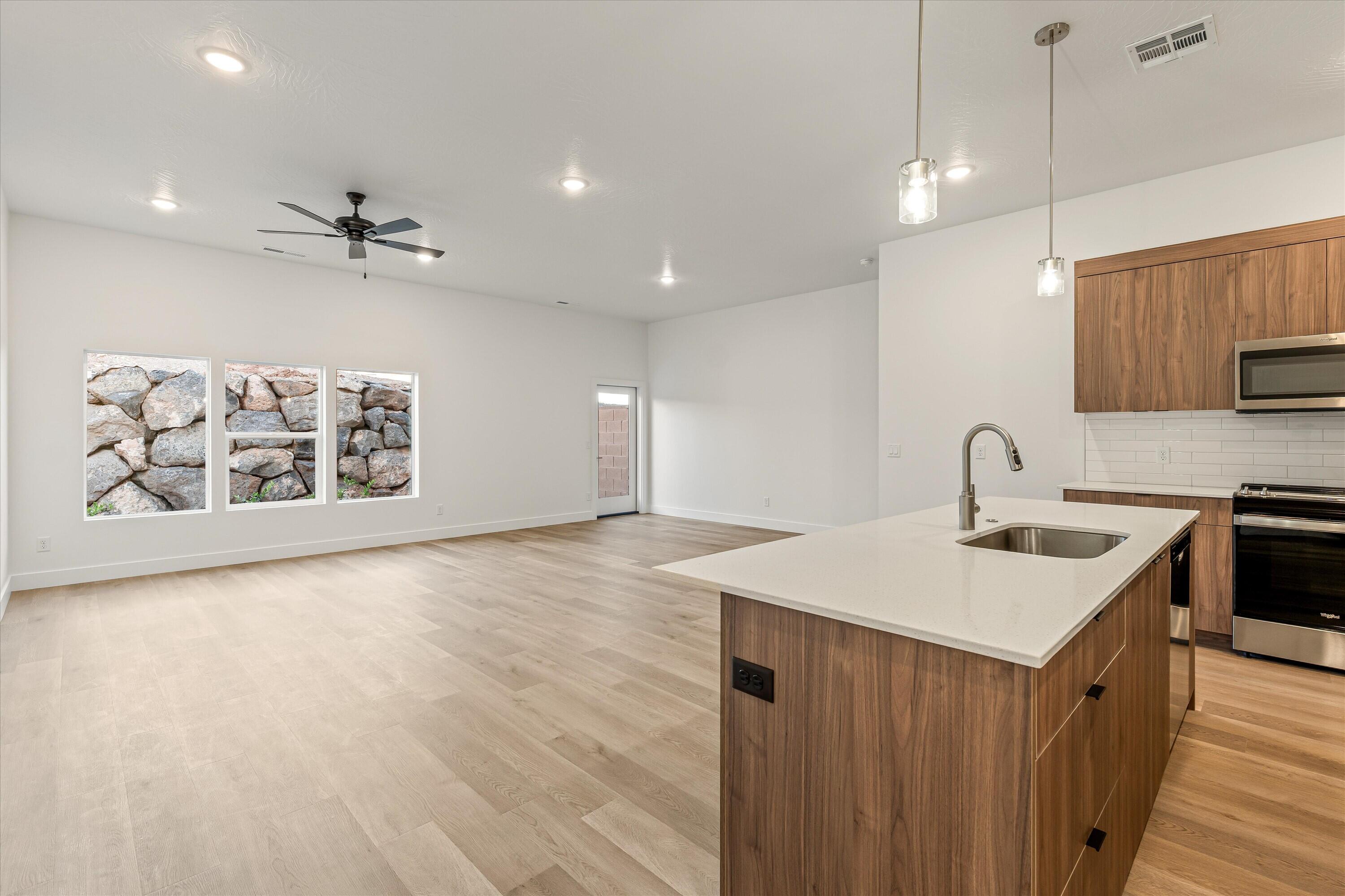 SAGE VILLAS - Residential