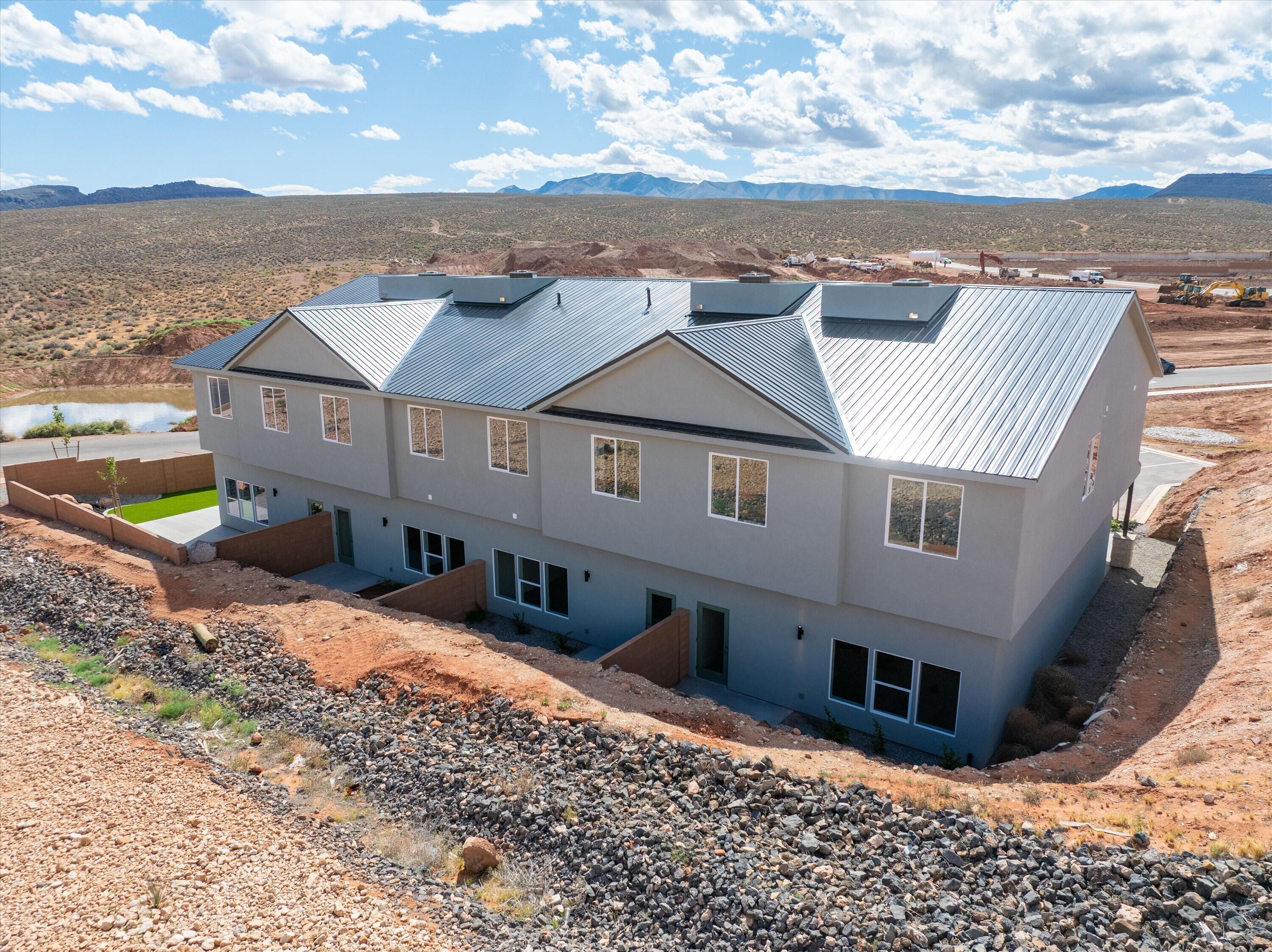 SAGE VILLAS - Residential