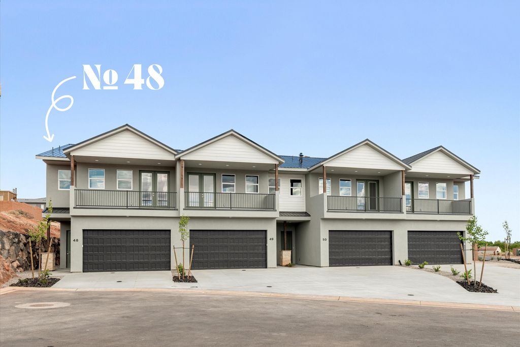 Photo of 366 W Fitness Way #48, Ivins, UT 84738 (MLS # 26-271464)