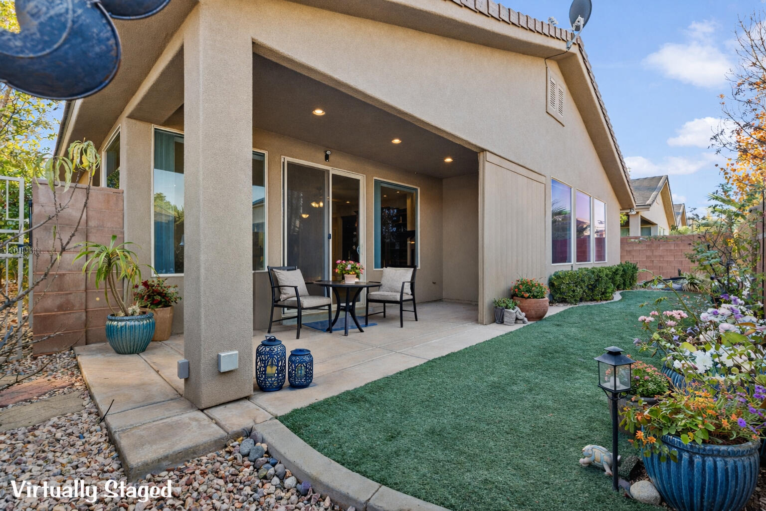 WAILEA FALLS AT STONEBRIDGE - Residential