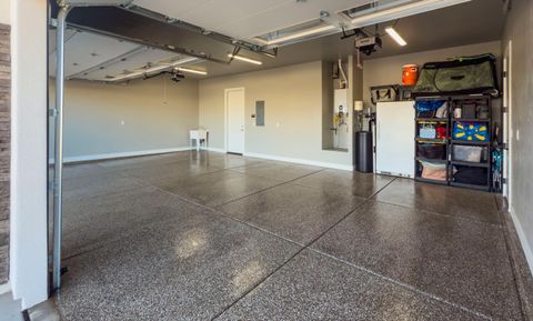 Tiny photo for 25 N Highland Parkway, Washington, UT 84780 (MLS # 25-265751)