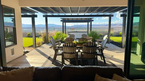 Tiny photo for 25 N Highland Parkway, Washington, UT 84780 (MLS # 25-265751)
