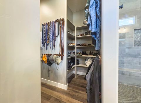 Tiny photo for 25 N Highland Parkway, Washington, UT 84780 (MLS # 25-265751)