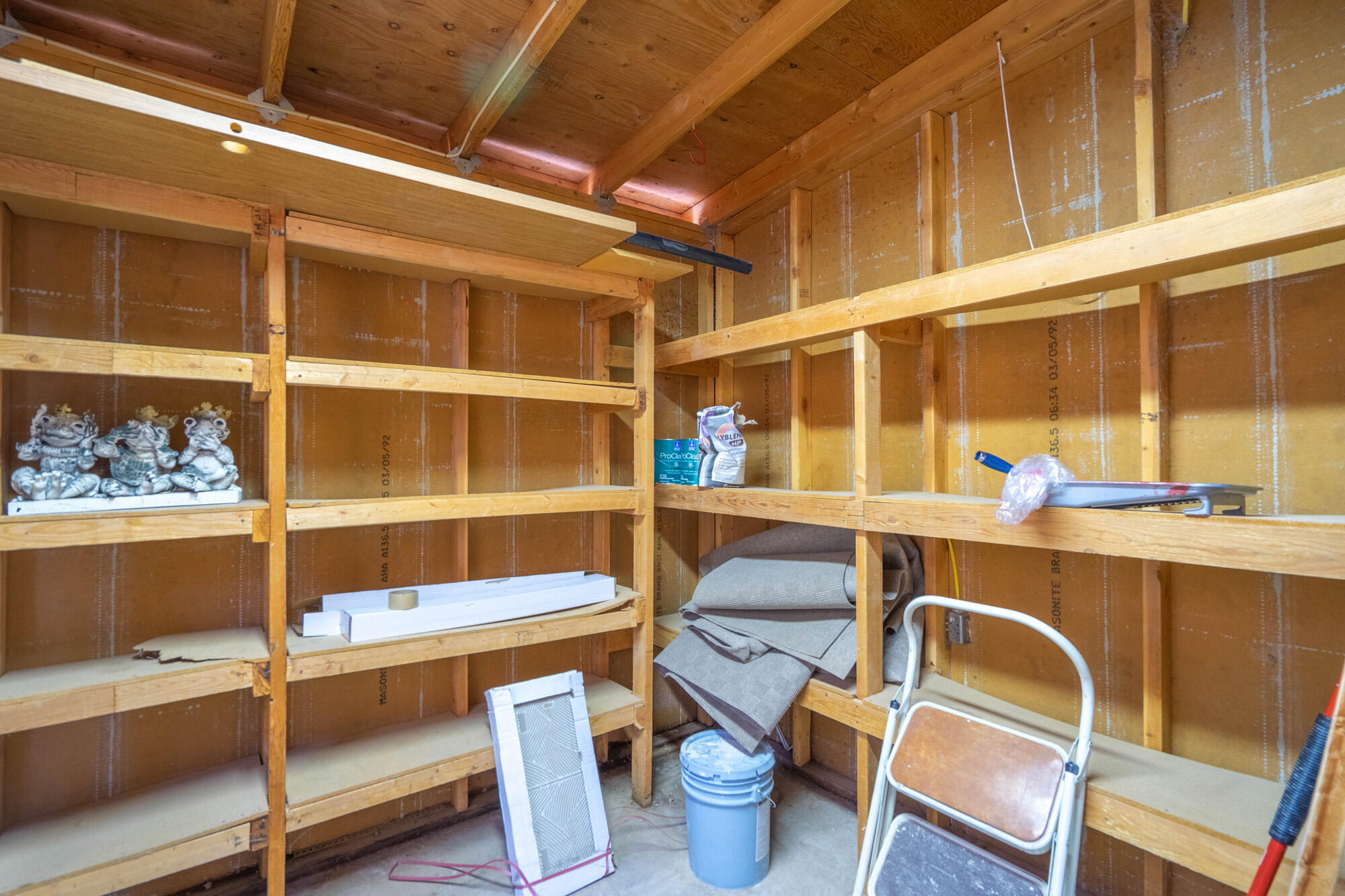 LAVA BLUFF MOBILE HOME PARK - Residential