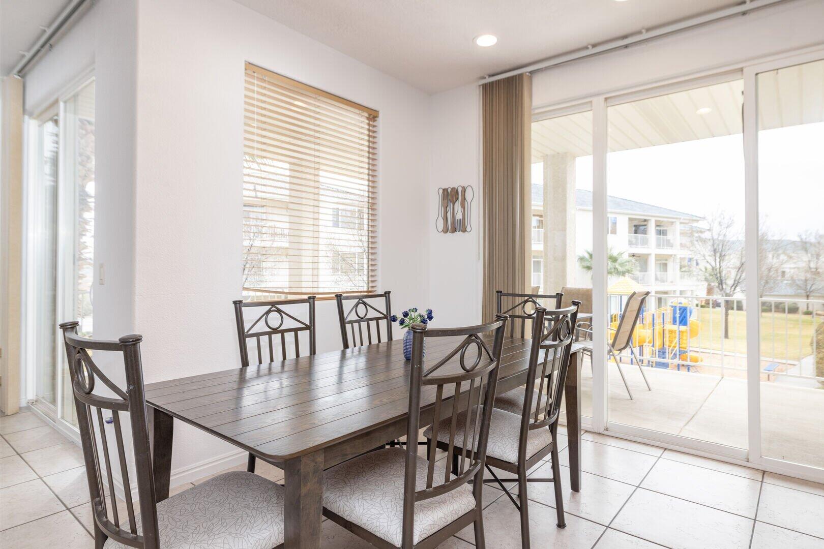 LAS PALMAS RESORT CONDOS - Residential