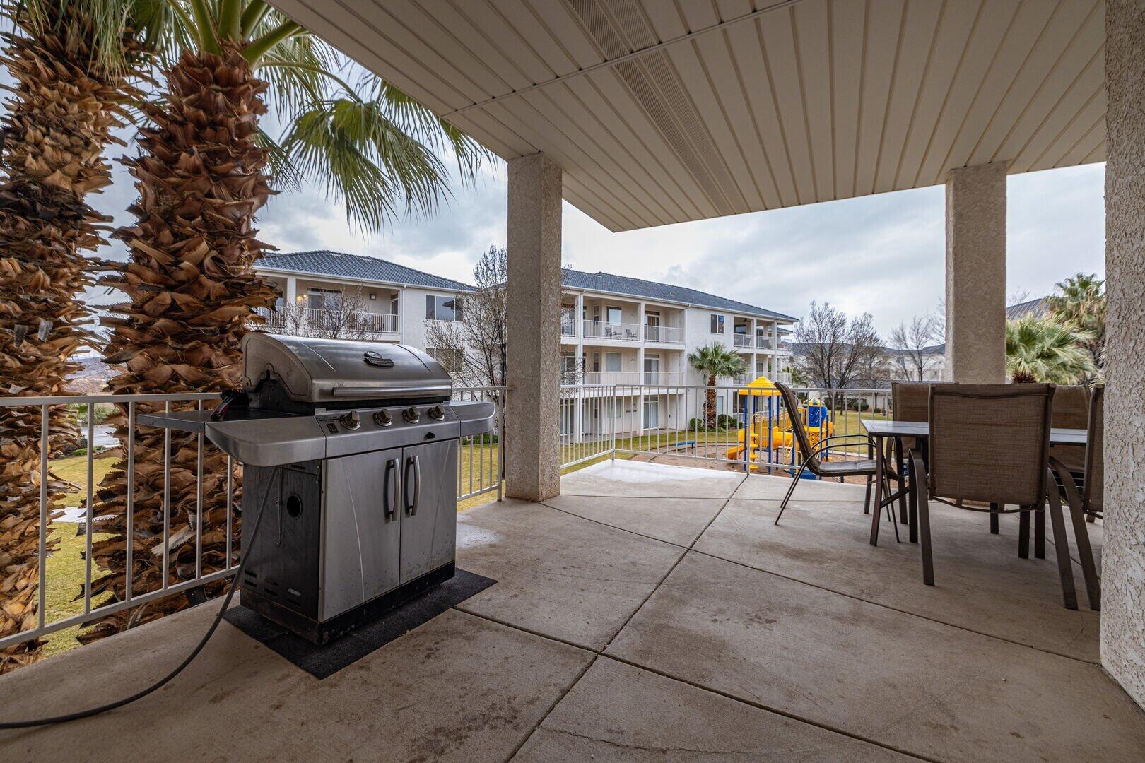 LAS PALMAS RESORT CONDOS - Residential