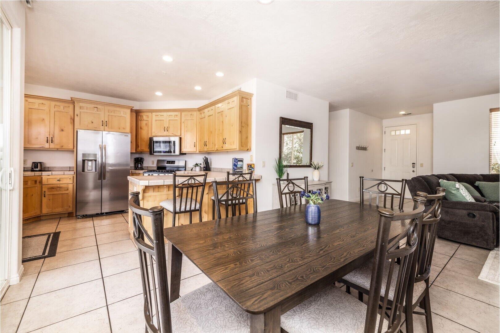 LAS PALMAS RESORT CONDOS - Residential