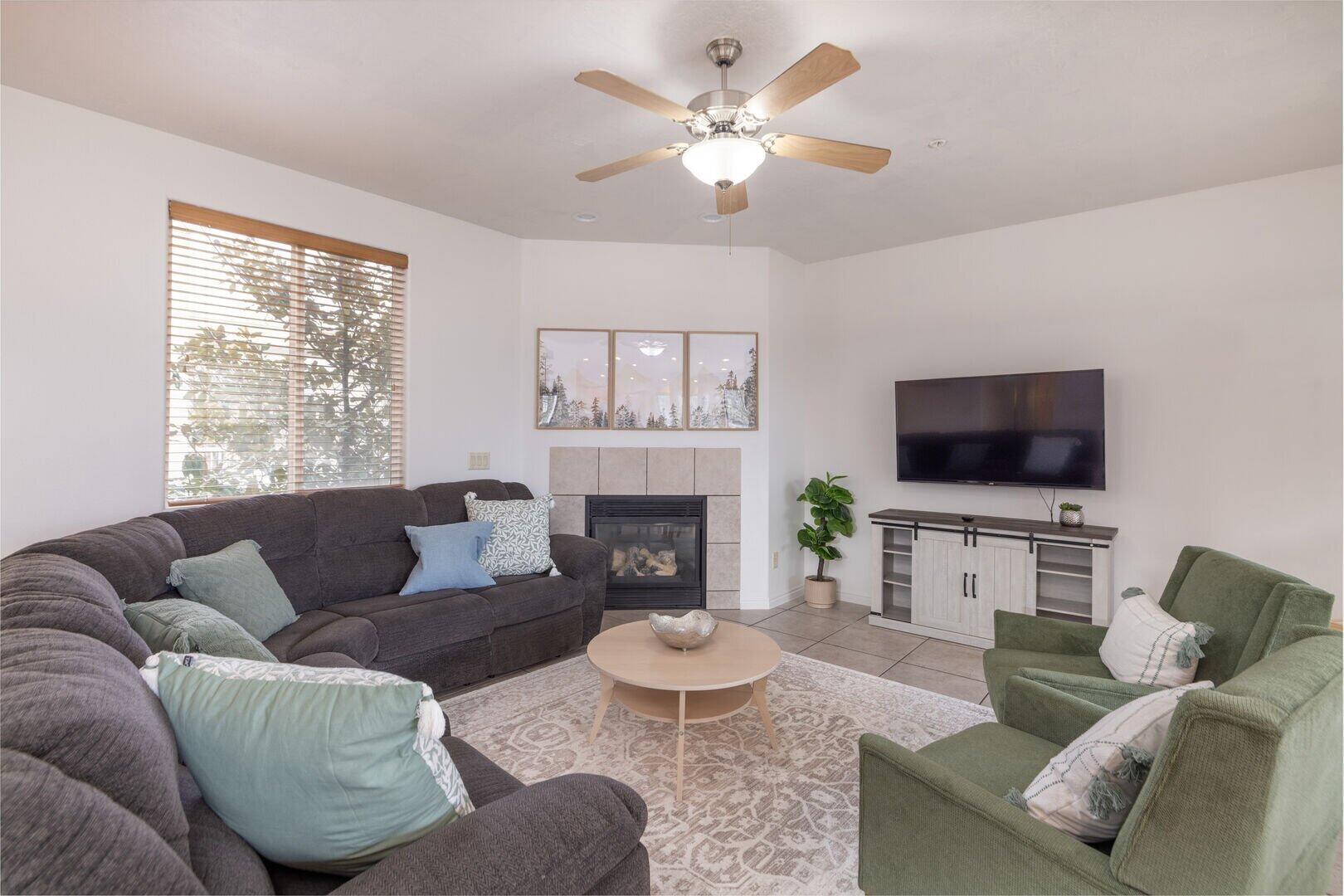 LAS PALMAS RESORT CONDOS - Residential