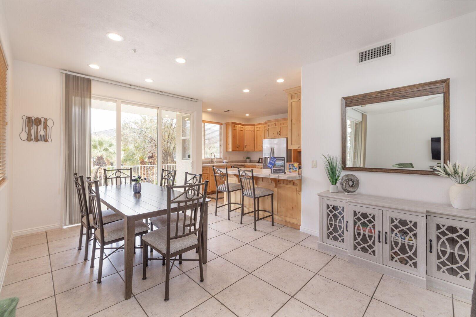 LAS PALMAS RESORT CONDOS - Residential