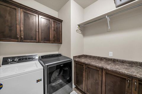 Tiny photo for 3636 S 2910 E, Saint George, UT 84790 (MLS # 26-271271)