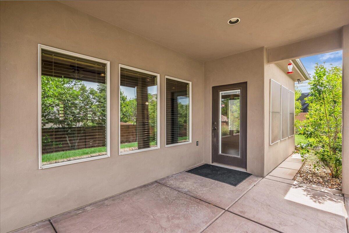 SUN VALLEY ESTATES - Residential