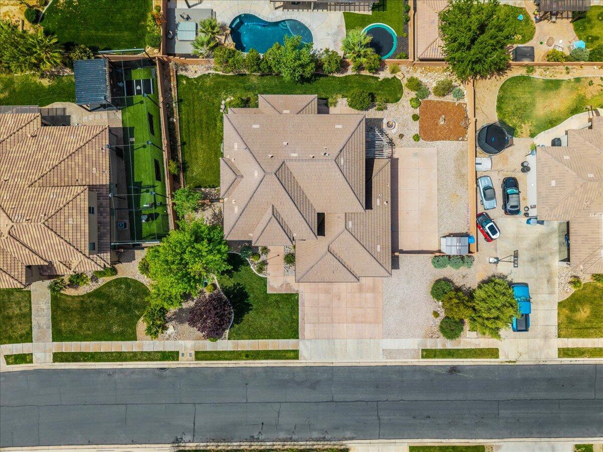 SUN VALLEY ESTATES - Residential