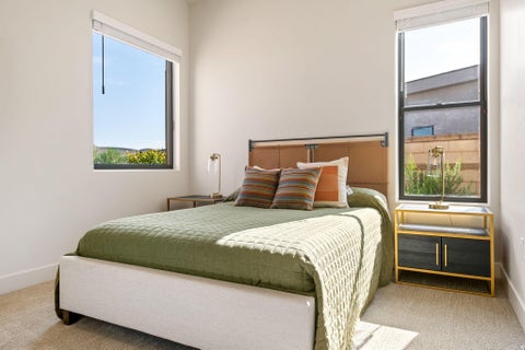 Tiny photo for 899 W Bronze Plateau DR 10 #10, Saint George, UT 84790 (MLS # 26-275169)