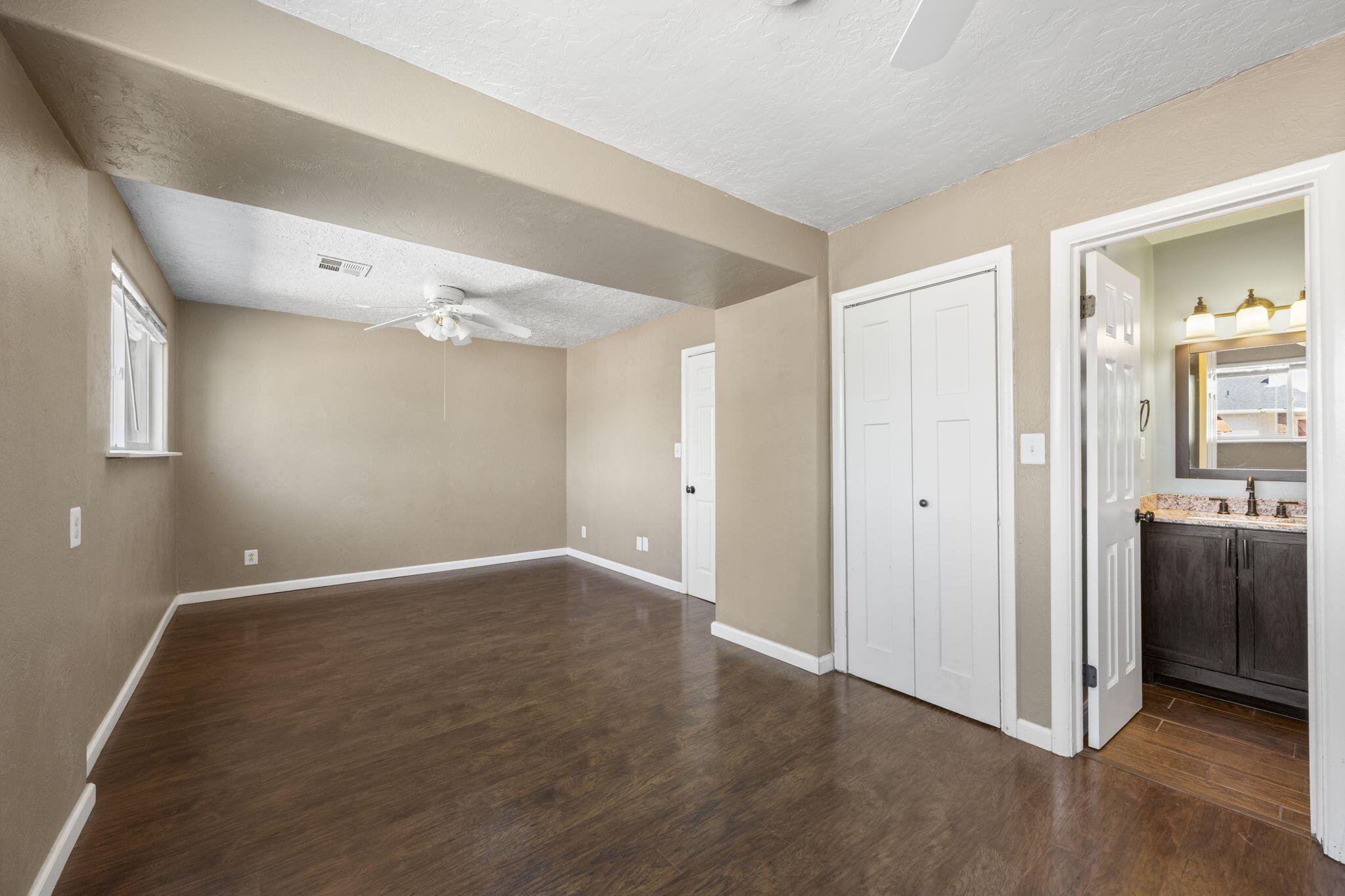 ST GEORGE TOWNSITE - Residential