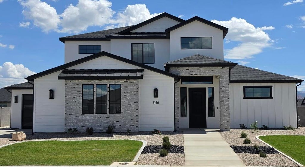 Photo of 1030 N Reese ST, Cedar City, UT 84721 (MLS # 26-275432)