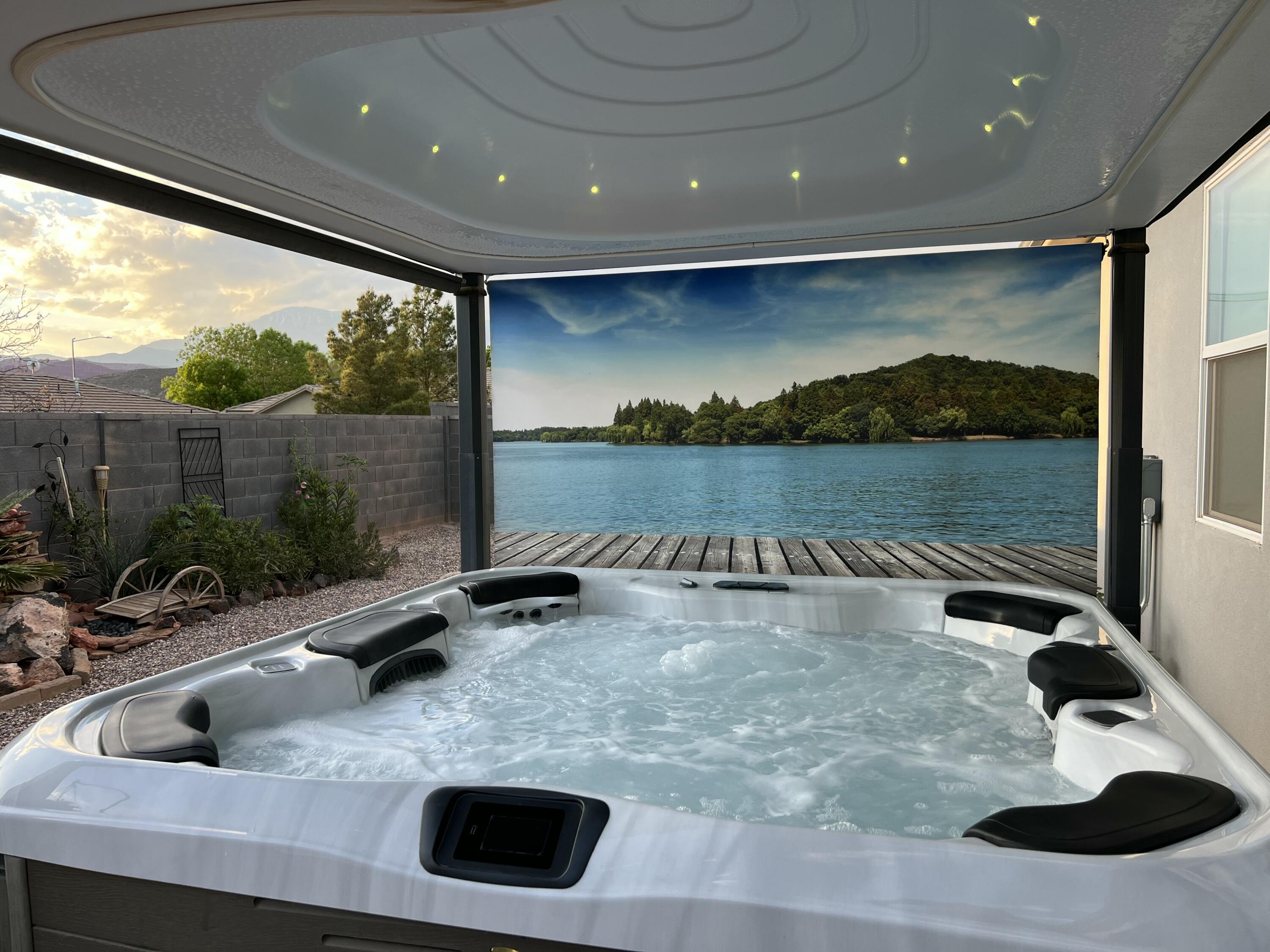 LAVA KNOLLS - Residential