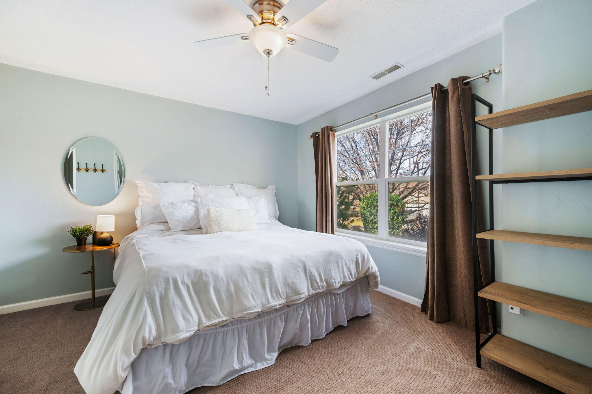 CLIFF SHADOW - Residential