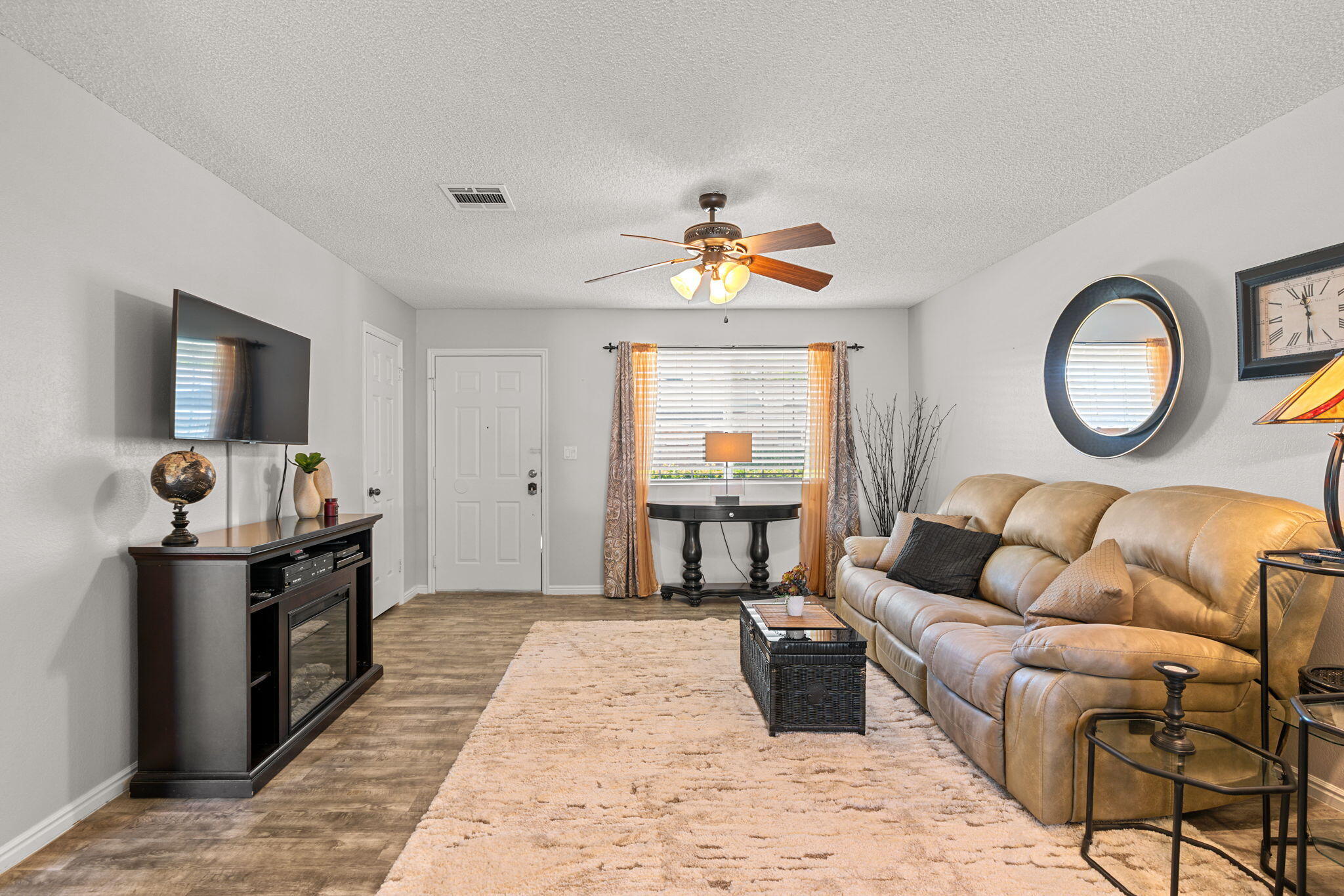 ROYAL VILLAGE TOWNHOMES - Residential