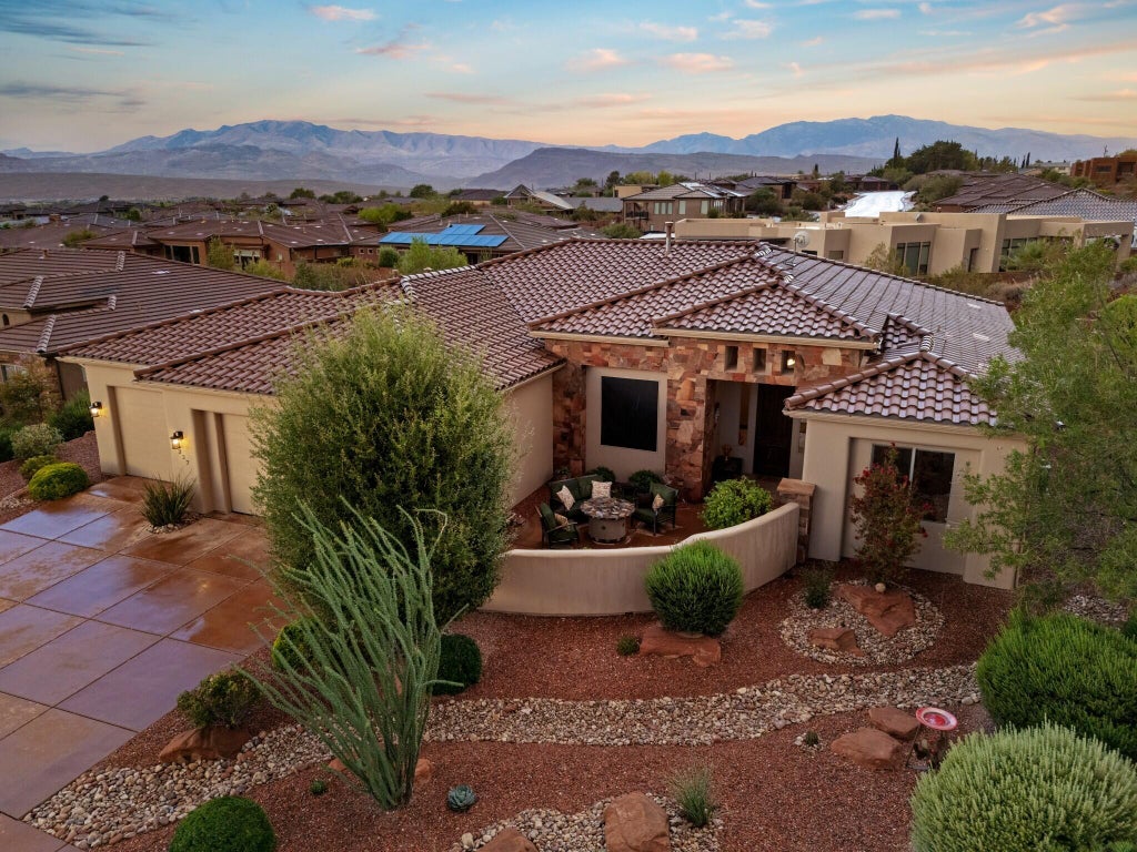 Photo of 327 N 390 E, Ivins, UT 84738 (MLS # 26-277218)