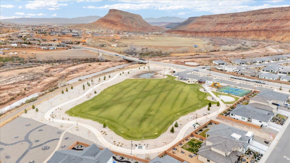 RED TRAILS SUNRISE VALLEY - Residential