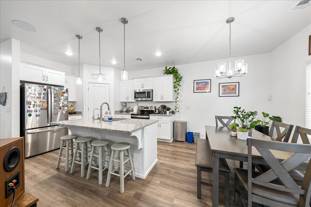 RED TRAILS SUNRISE VALLEY - Residential