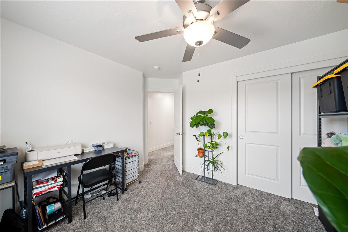 RED TRAILS SUNRISE VALLEY - Residential