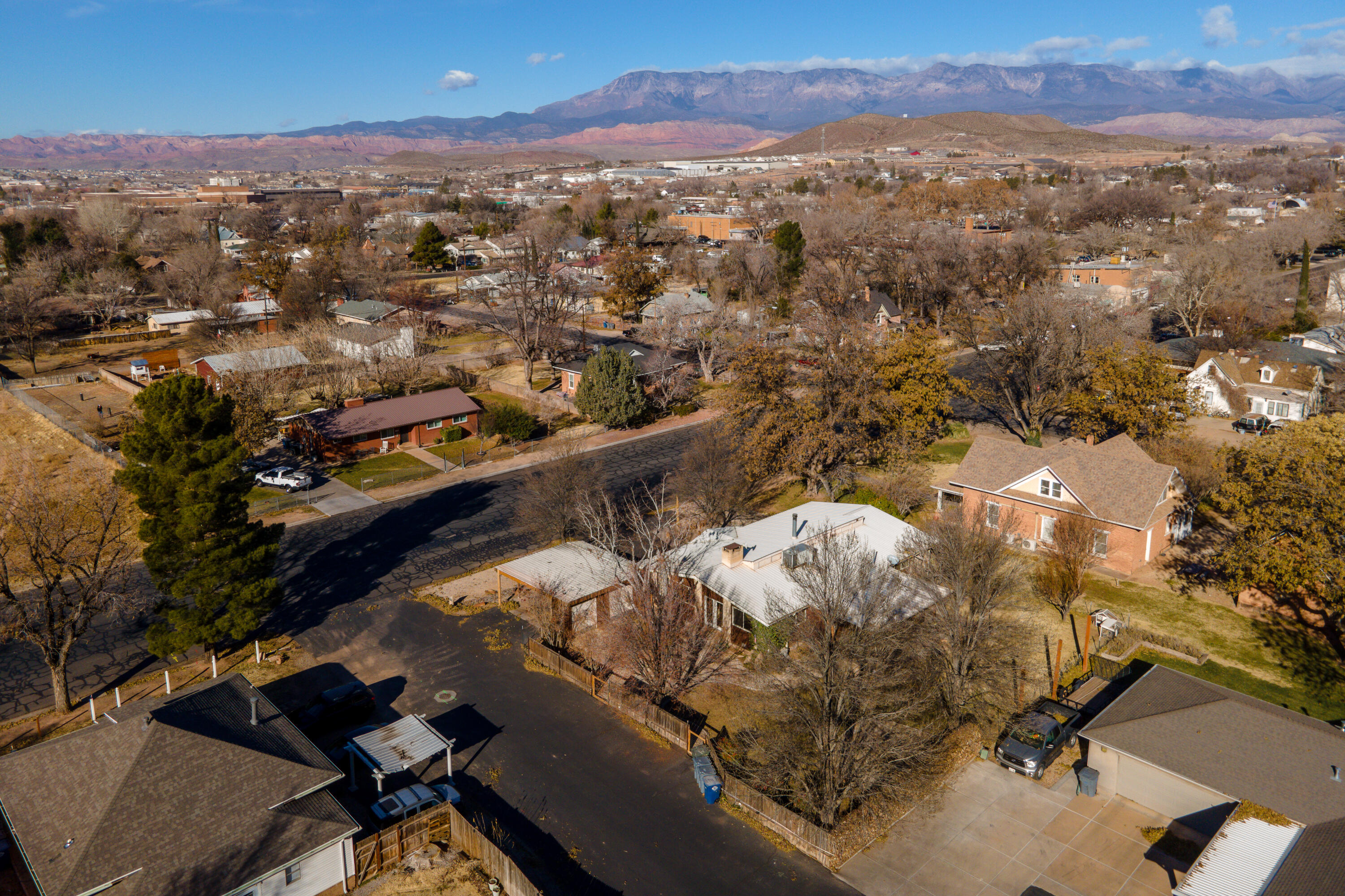 HURRICANE TOWNSITE - Residential