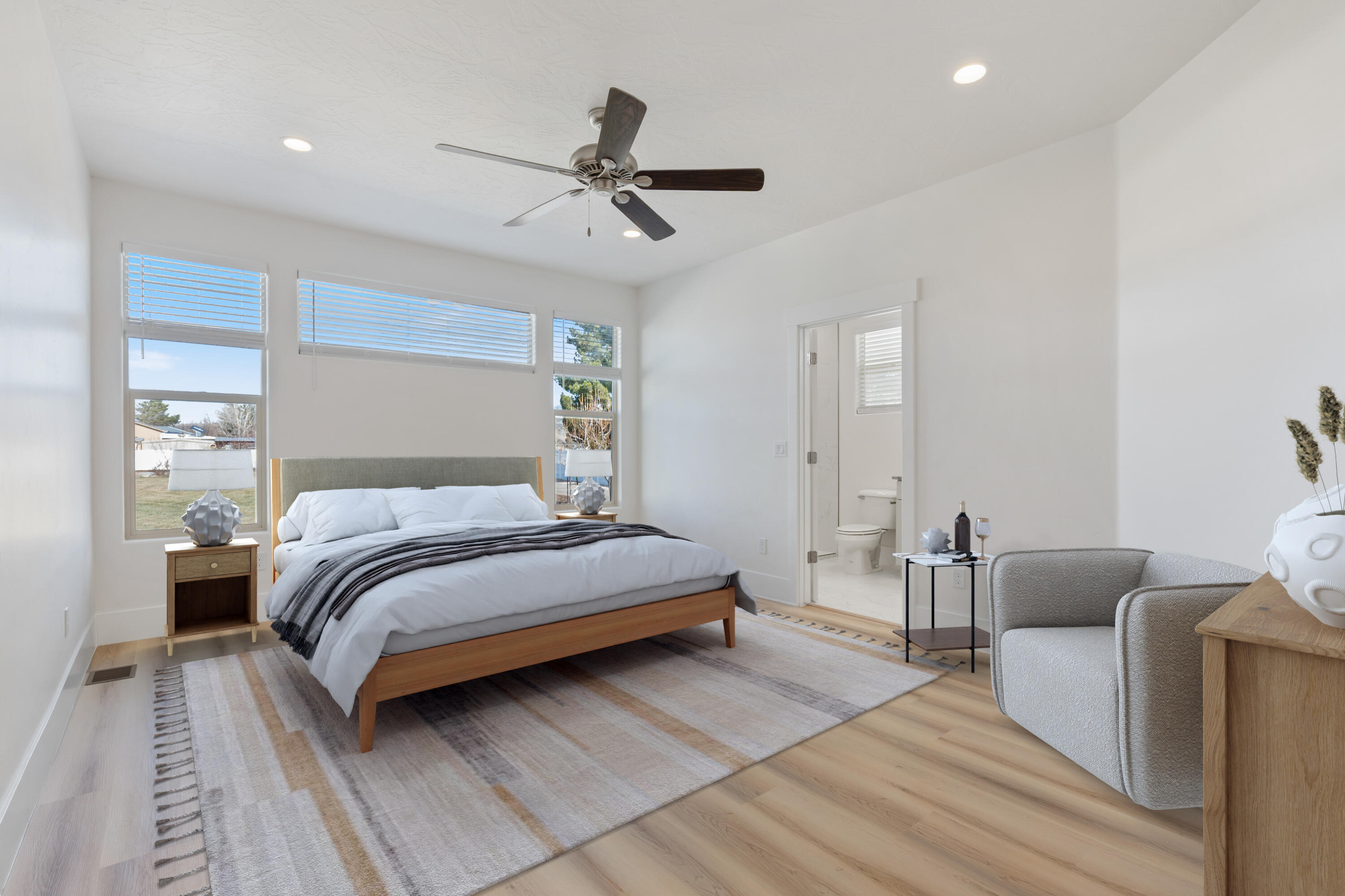 DIAMOND VALLEY ACRES - Residential