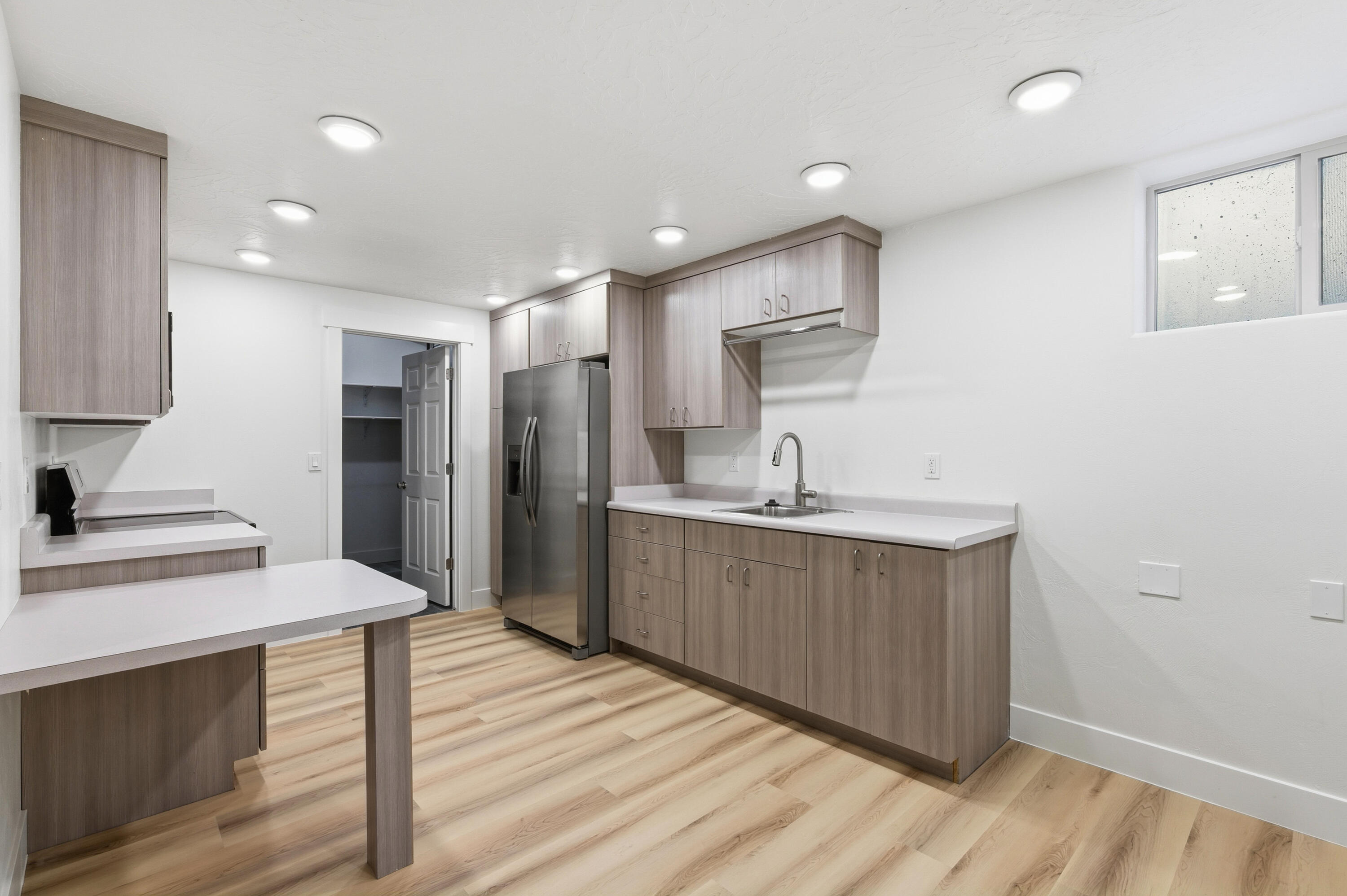 DIAMOND VALLEY ACRES - Residential