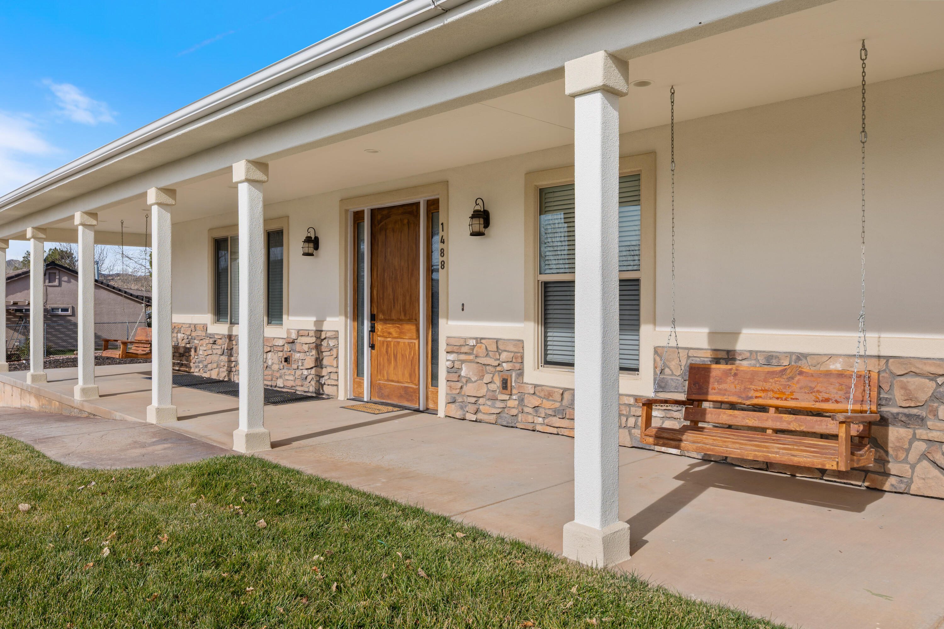 DIAMOND VALLEY ACRES - Residential