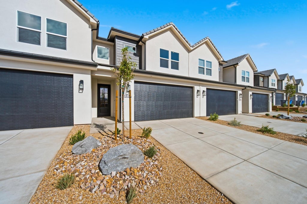 Photo of 1375 E Egret DR Lot #102, Saint George, UT 84790 (MLS # 26-277143)