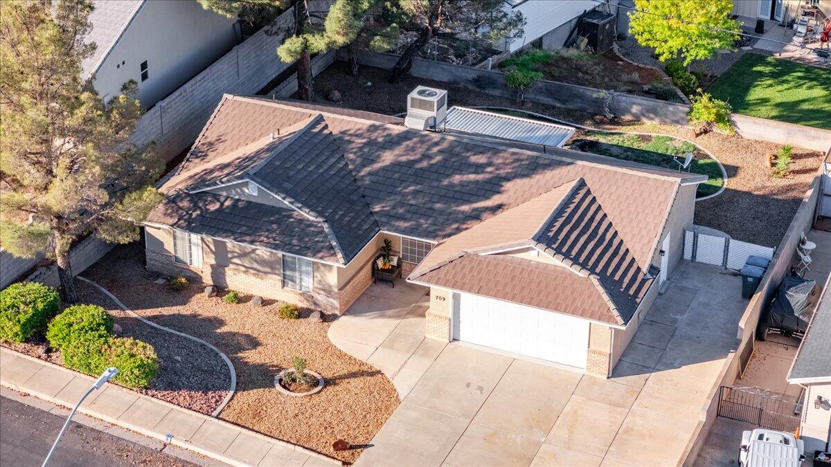 RIDGE WEST - Residential