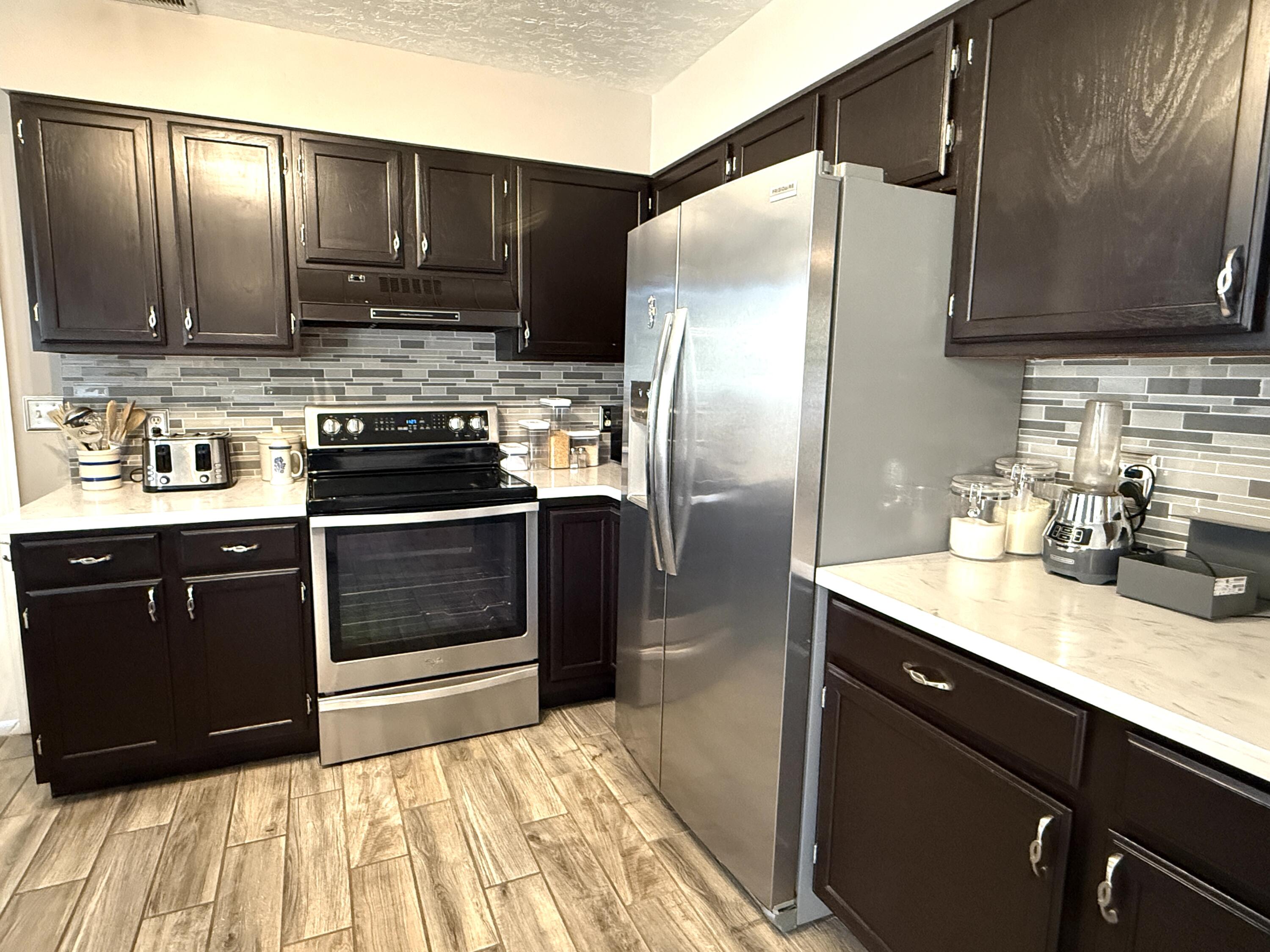 BLOOMINGTON HILLS - Residential