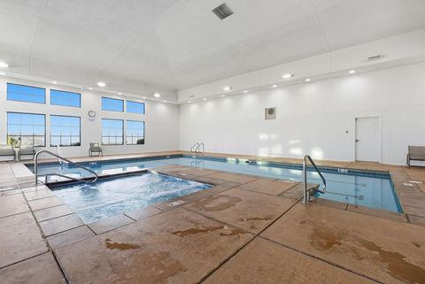 Tiny photo for 2182 N CANYON GREENS DR, Washington, UT 84780 (MLS # 26-268031)