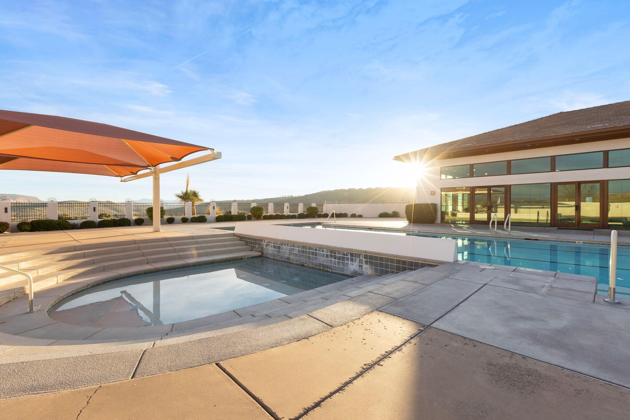 CORAL CANYON - Residential